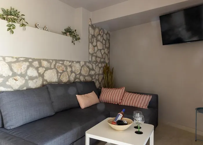Markon Stone House Villa Nikiana
