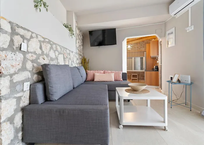 Markon Stone House Nikiana