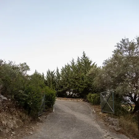 וילה Markon Stone House *